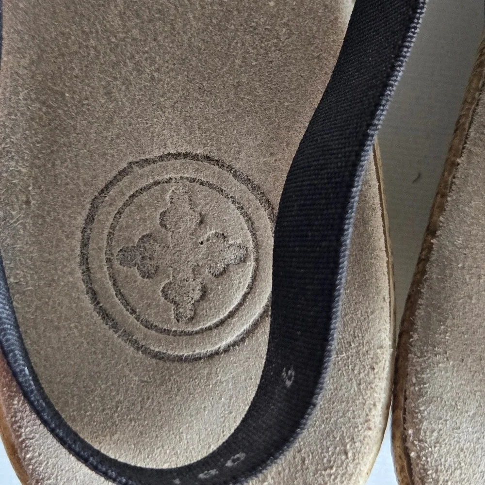 Charleston Shoe Co Womens Black Beige Elastic Strap Espadrille Wedge Sandals 9